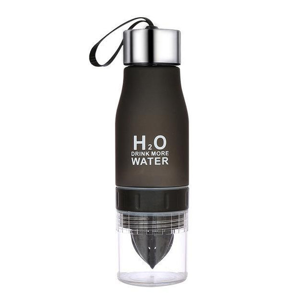 Fruit-Juicer Water Bottle - Workout Gear - Flexis Fitness